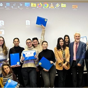 dostup-do-informaciq-i-obshtetsveni-komunikacii_280x280_crop_478b24840a