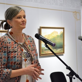 fb-angela-daneva_280x280_crop_478b24840a