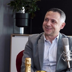 ivan-stoev-highviewart-com_280x280_crop_478b24840a