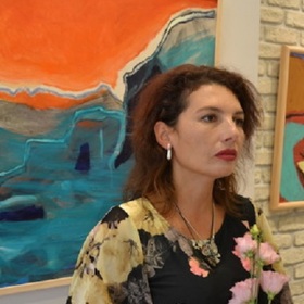 nina-ruseva-vupreki-com_280x280_crop_478b24840a