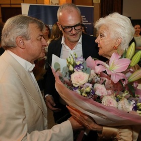 0925dokumentalen-film-raina-kabaivanska-f-krum-stoev_280x280_crop_478b24840a