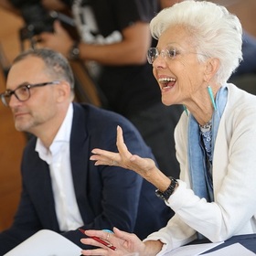 georgi-tekev-i-raina-kabaivanska-feat-krum-stoev_280x280_crop_478b24840a