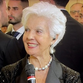 rajna-kaaivanska-skala-raina-kabaivanska-school_280x280_crop_478b24840a