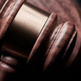 judge-unsplash_280x280_crop_478b24840a