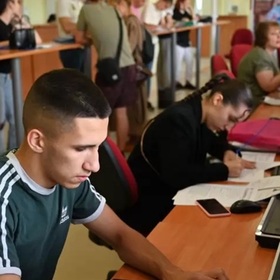 studenti-v-sega_280x280_crop_478b24840a