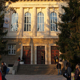 mu-pleven-wikipedia_280x280_crop_478b24840a