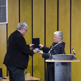 dsc-0103_280x280_crop_478b24840a