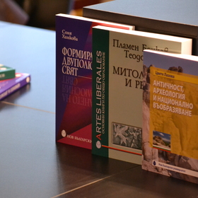 1_280x280_crop_478b24840a