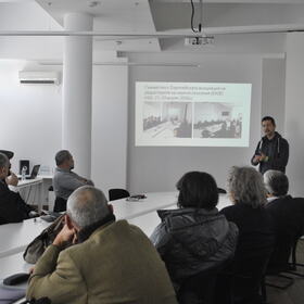 2_280x280_crop_478b24840a