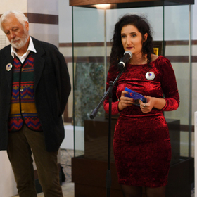 img-176213_280x280_crop_478b24840a