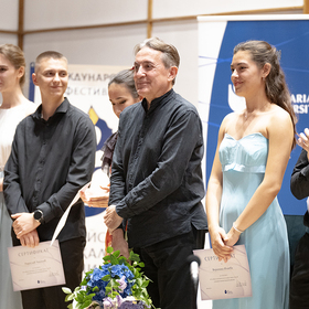 dsc-1069-copy_280x280_crop_478b24840a