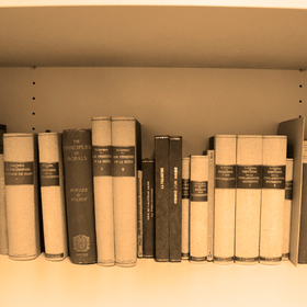 books6_280x280_crop_478b24840a