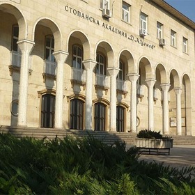 stopanska_280x280_crop_478b24840a
