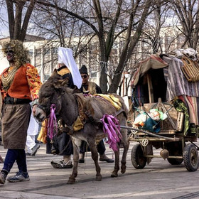 maskaradi_280x280_crop_478b24840a