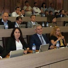 predlagat-100-studenta_280x280_crop_478b24840a