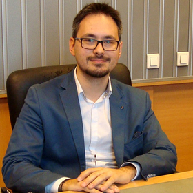 viktor_280x280_crop_478b24840a
