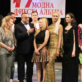 photo-9_280x280_crop_478b24840a