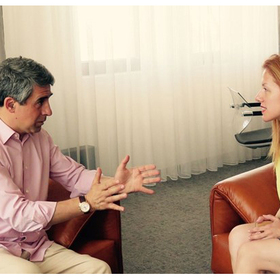 plevneliev_280x280_crop_478b24840a