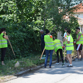 grupa-studenti-bnr_280x280_crop_478b24840a