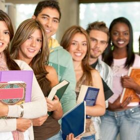 studenti-se-razhojdat_280x280_crop_478b24840a