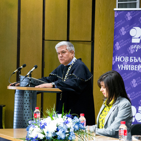rektorut-na-nbu_280x280_crop_478b24840a