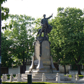karlovo_280x280_crop_478b24840a