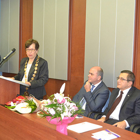 prof-dr_280x280_crop_478b24840a