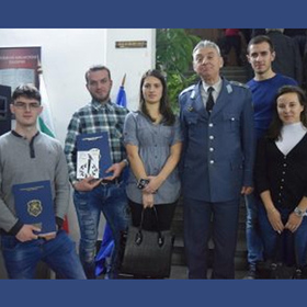studenti-po-geografiq_280x280_crop_478b24840a