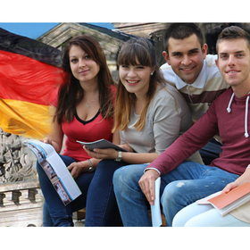 summer-students-germany-banner_280x280_crop_478b24840a