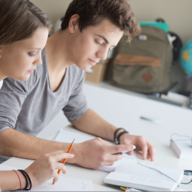 studenti_280x280_crop_478b24840a