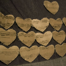 izlozba-love-is_280x280_crop_478b24840a