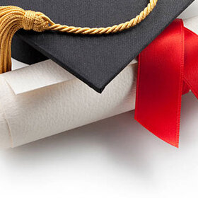 nezakonen-kolej-lyje-istockphoto-com_280x280_crop_478b24840a