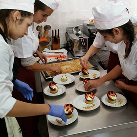4ast-ot-studentite_280x280_crop_478b24840a