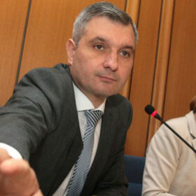 predsedatelq-na-sos_280x280_crop_478b24840a