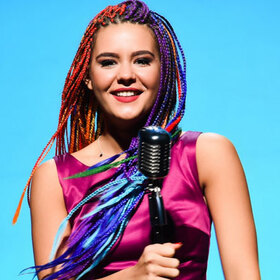 yoana-dimitrova-nova_280x280_crop_478b24840a