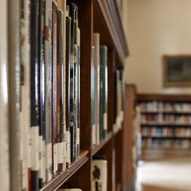 purvata-denonoshtna-biblio_280x280_crop_478b24840a