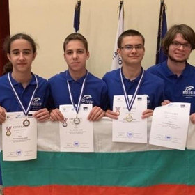 olimpijci-informatika-monitor_280x280_crop_478b24840a