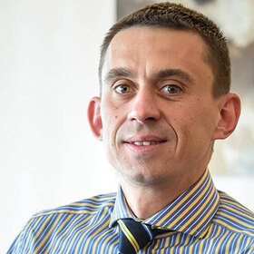 alexandar-hristov-podtepeto_280x280_crop_478b24840a