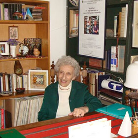 magdalina-stancheva-vasilena-vasileva_280x280_crop_478b24840a