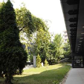 nbu-knijarnica1_280x280_crop_478b24840a