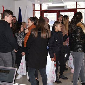nad-200-rotarakt-klub-dupnitza_280x280_crop_478b24840a