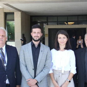 mladi-bg-delegati-oon-novini-bg_280x280_crop_478b24840a