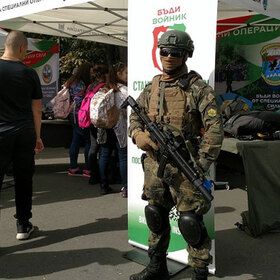 budi-voinik-iskra-bg_280x280_crop_478b24840a