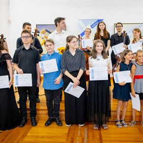 lqtna-akademiq_280x280_crop_478b24840a