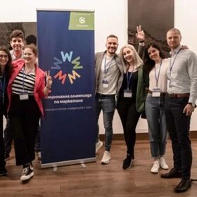 3-dskbank-bg_280x280_crop_478b24840a