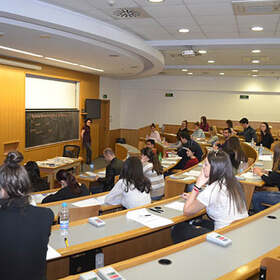 studenti_280x280_crop_478b24840a