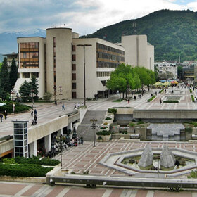 blagoevgrad-centre-wikipedia_280x280_crop_478b24840a
