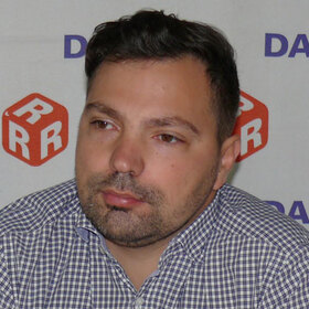 daniel-stefanov-darikradio_280x280_crop_478b24840a