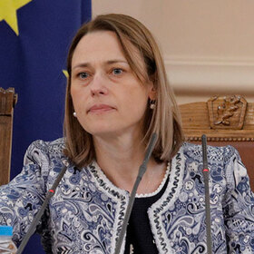 iva-miteva-rupcheva-parliament-bg_280x280_crop_478b24840a
