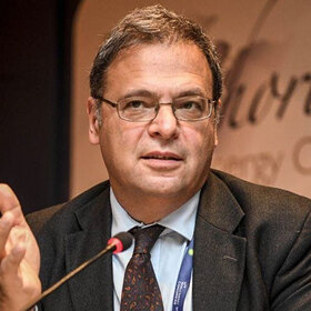 julian-popov-offnews_280x280_crop_478b24840a